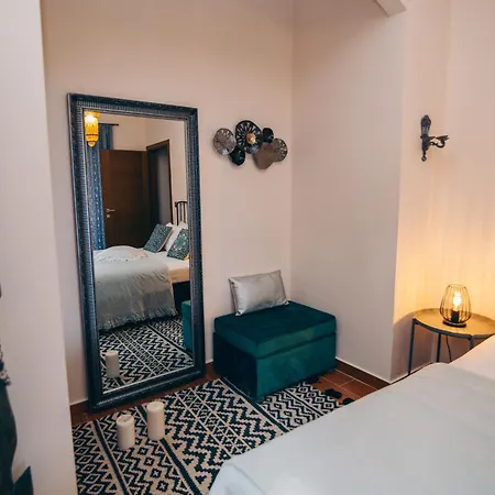 Komfort Ambelókipoi